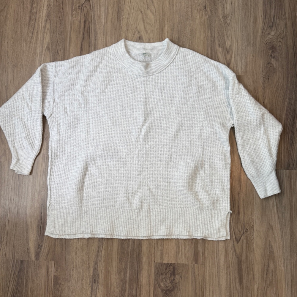 Aerie Waffle Knit Oversized Light Grey Sweater Size XS